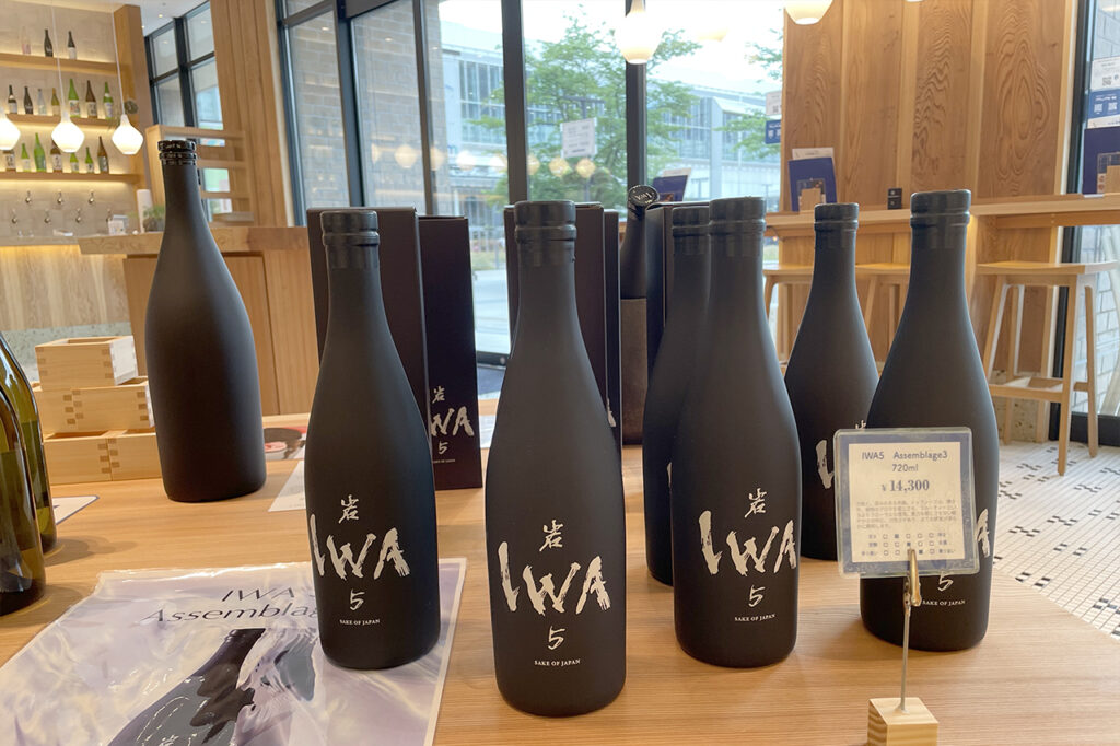 ドンペリ醸造家が作った「IWA 5」が飲める！富山「バール・デ・美富味